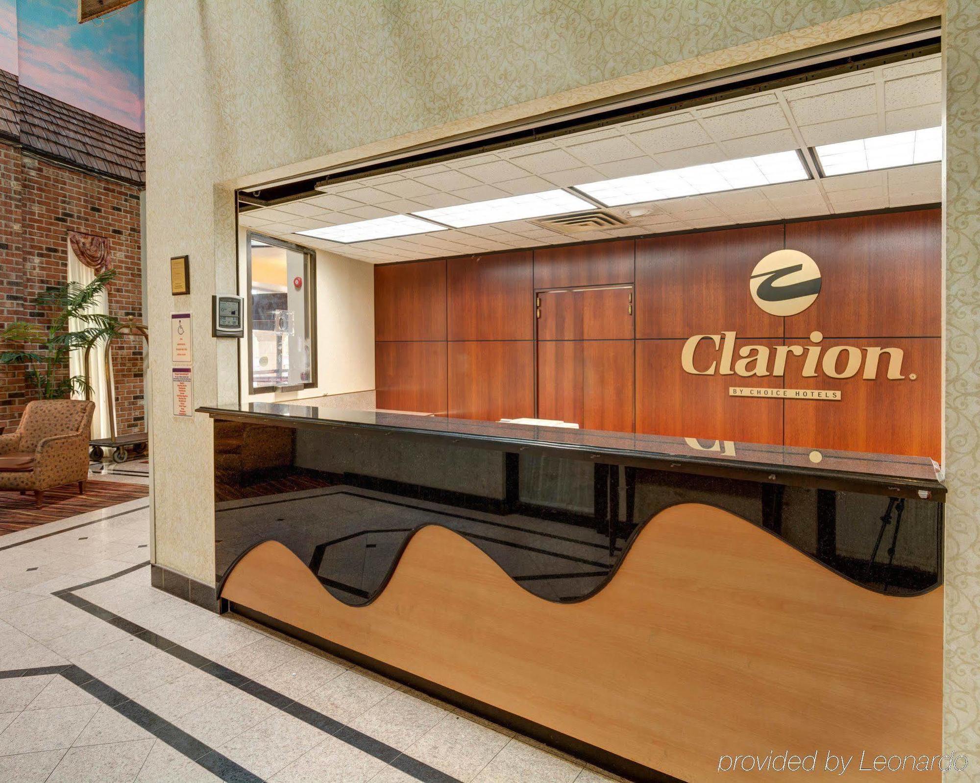 Clarion Inn & Fundome คอลเลจพาร์ค ภายนอก รูปภาพ
